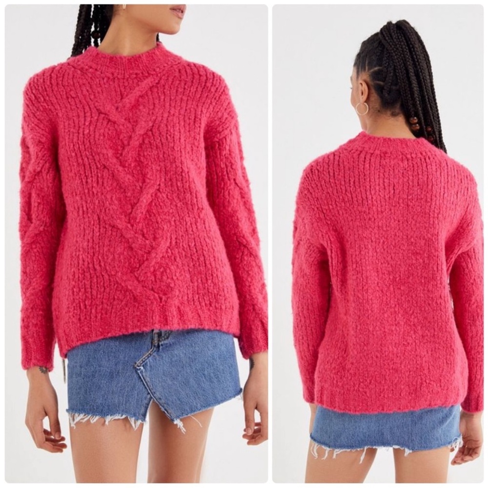 Urban Outfitters Jonah Cozy Cable knit Sweater Hot Pink NWT